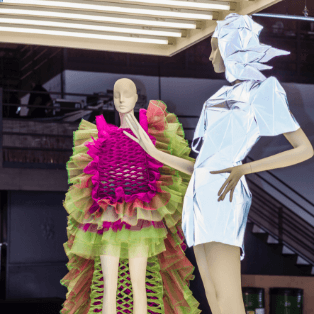 Bringing fashion to the fingertips of consumers