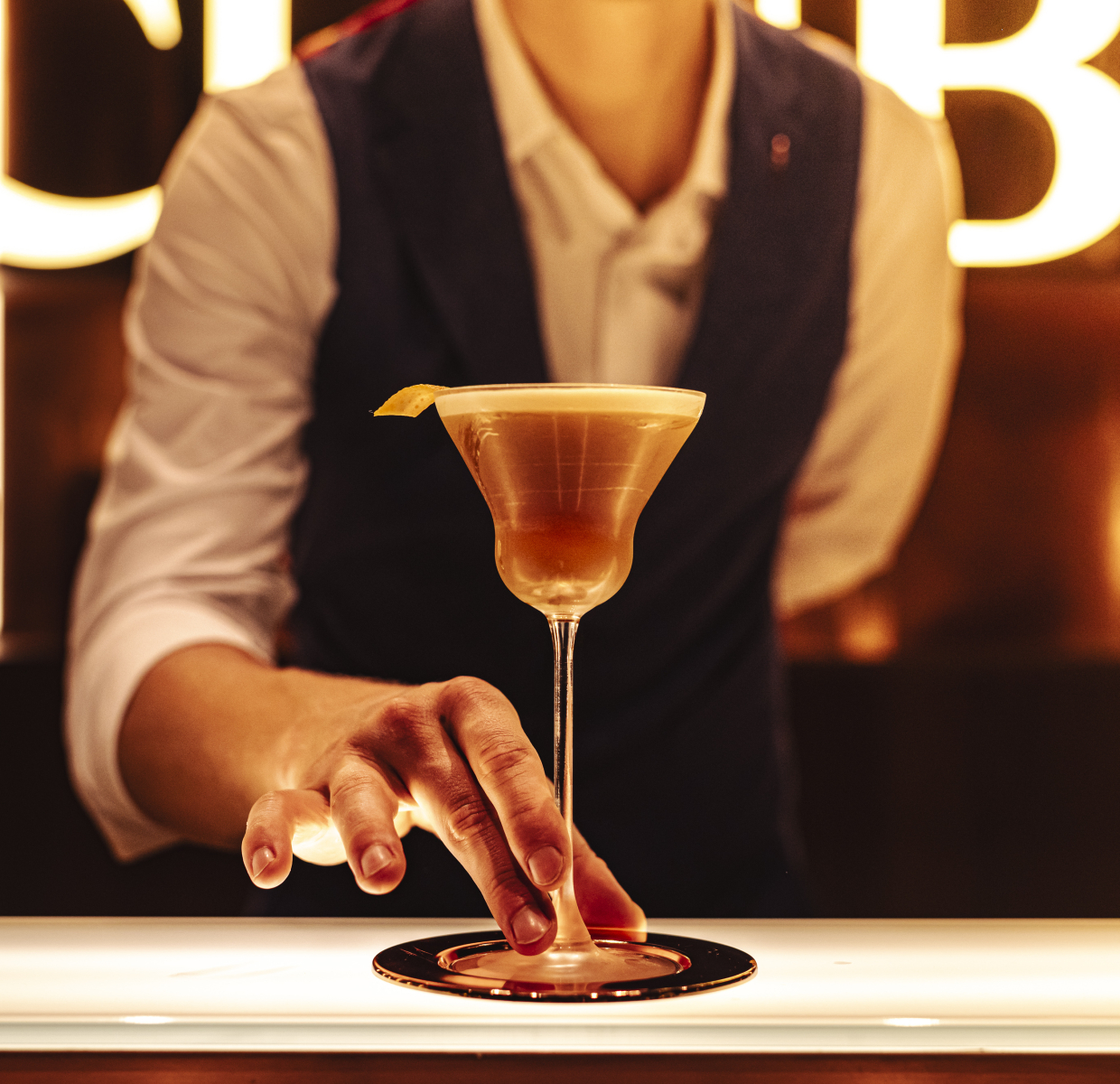 WINKDAM325678_WINK_NOLET_FULL_BYSOPHIEVANVEEN_051