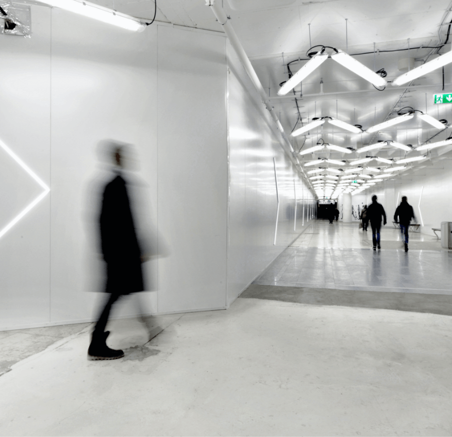 HoogCatharijne_Mall_Utrecht_LightTunnel_header