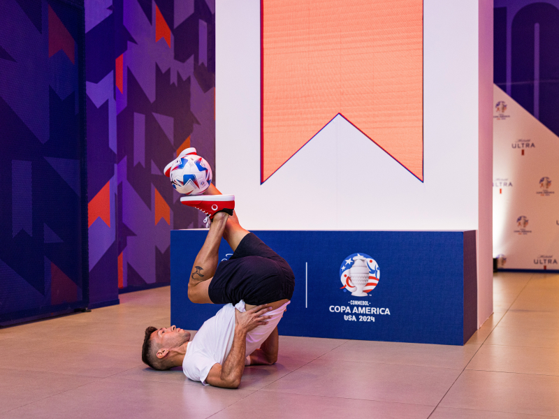 WINKDAM303418_MICHELOB_ULTRA_ARLO_MIAMI24_0322 copy