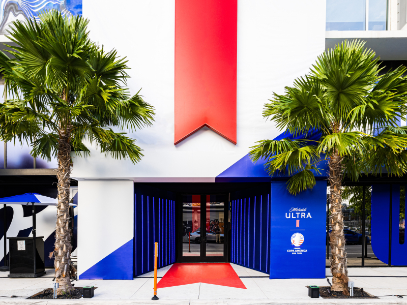 WINKDAM303567_MICHELOB_ULTRA_ARLO_MIAMI24_1586 (1) copy