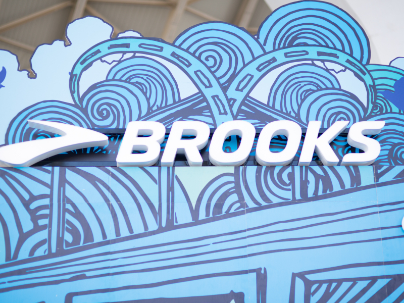 Brooks_StandDesign_intro