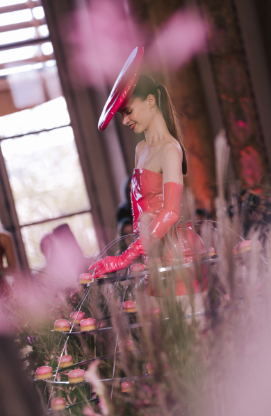 WINKDAM336018_WINK_BF_pinktable-guestsseating-74